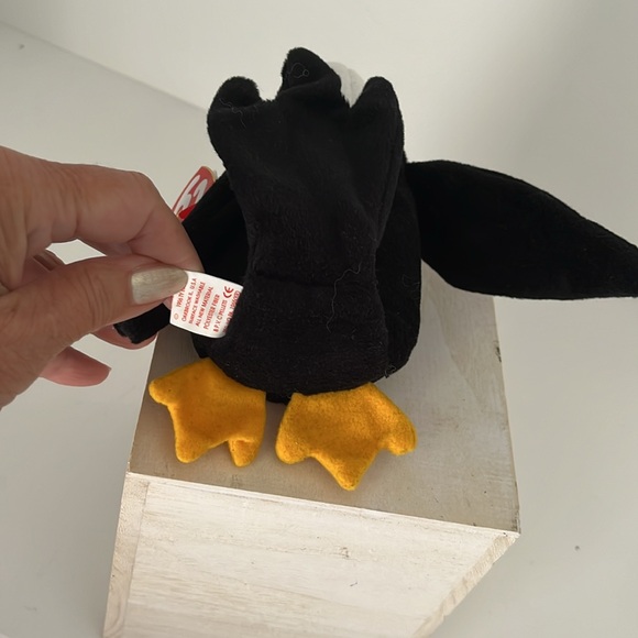 NWOT EAGLE called BALDY by Ty Beanie Babies - Picture 6 of 6
